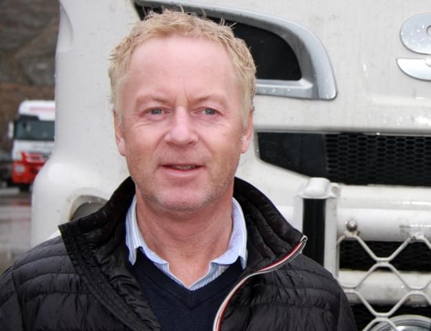 Jonny Enger må nå møte i retten tiltalt for en mengde brudd på arbeidsmiljøloven mens Veireno drev avfallsinnsamling i Oslo og Vestfold.